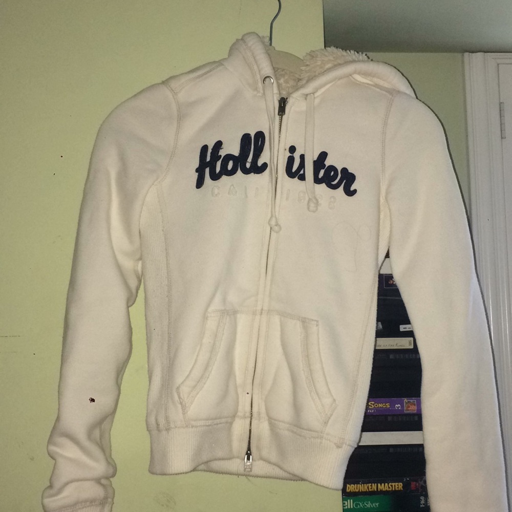 Hollister sweatshirt